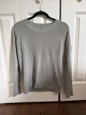 J. Crew Men's Gray Crewneck Sweatshirt